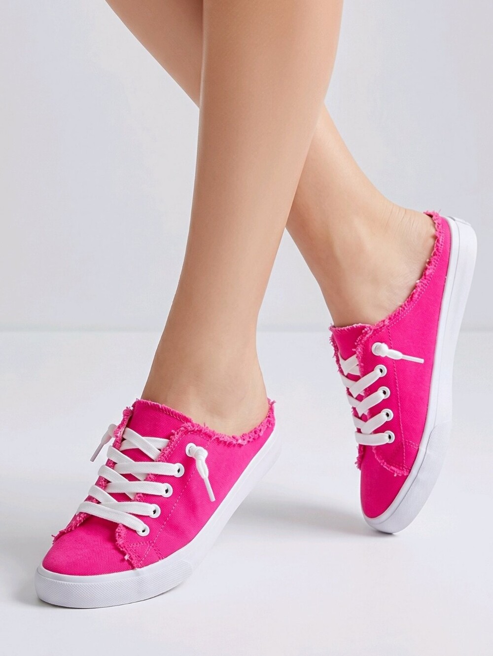 NEW Women's Pink Canvas Sneakers